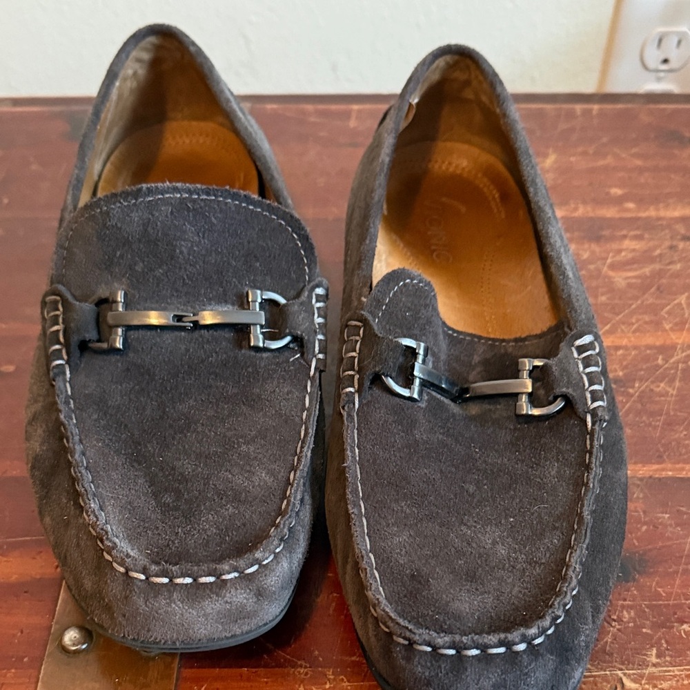 Vionic Men's Charcoal Suede Loafers
